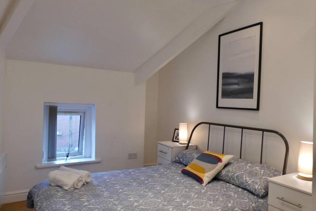 2 Bedroom Apartment Nr City Centre, Uni & Parks Cardiff Exteriör bild